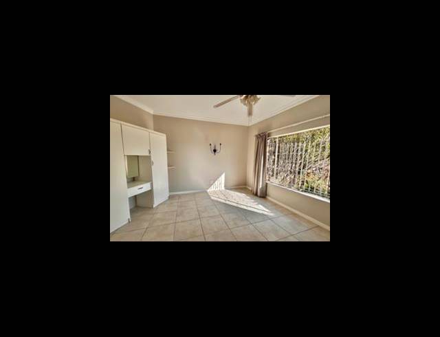 3 BEDROOM HOUSE FOR SALE IN OAKDENE